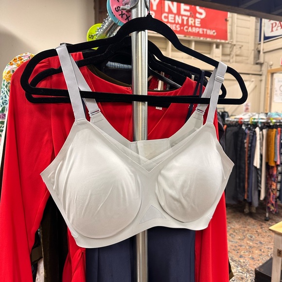 Honeylove Other - Honeylove Crossover Runway wireless bra color mist size XL